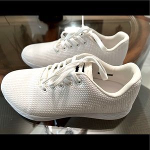 Womens White No Bull Project Athletic/CrossFit Shoes - Size 8.5